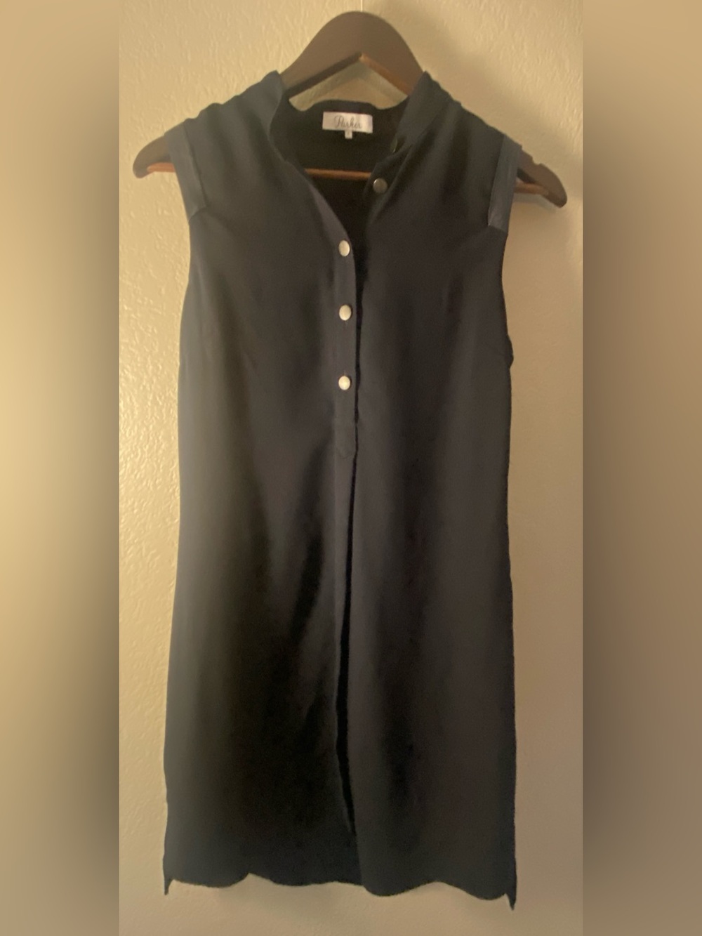 Parker Black Sleeveless Button-Front Shirt Dress, Genuine Leather trim EUC Small